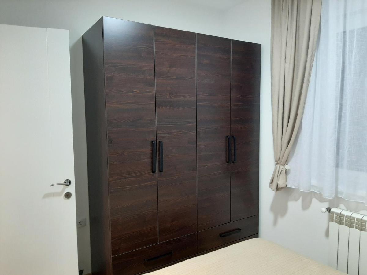 Apartman Viaggio Сремська Митровиця Екстер'єр фото