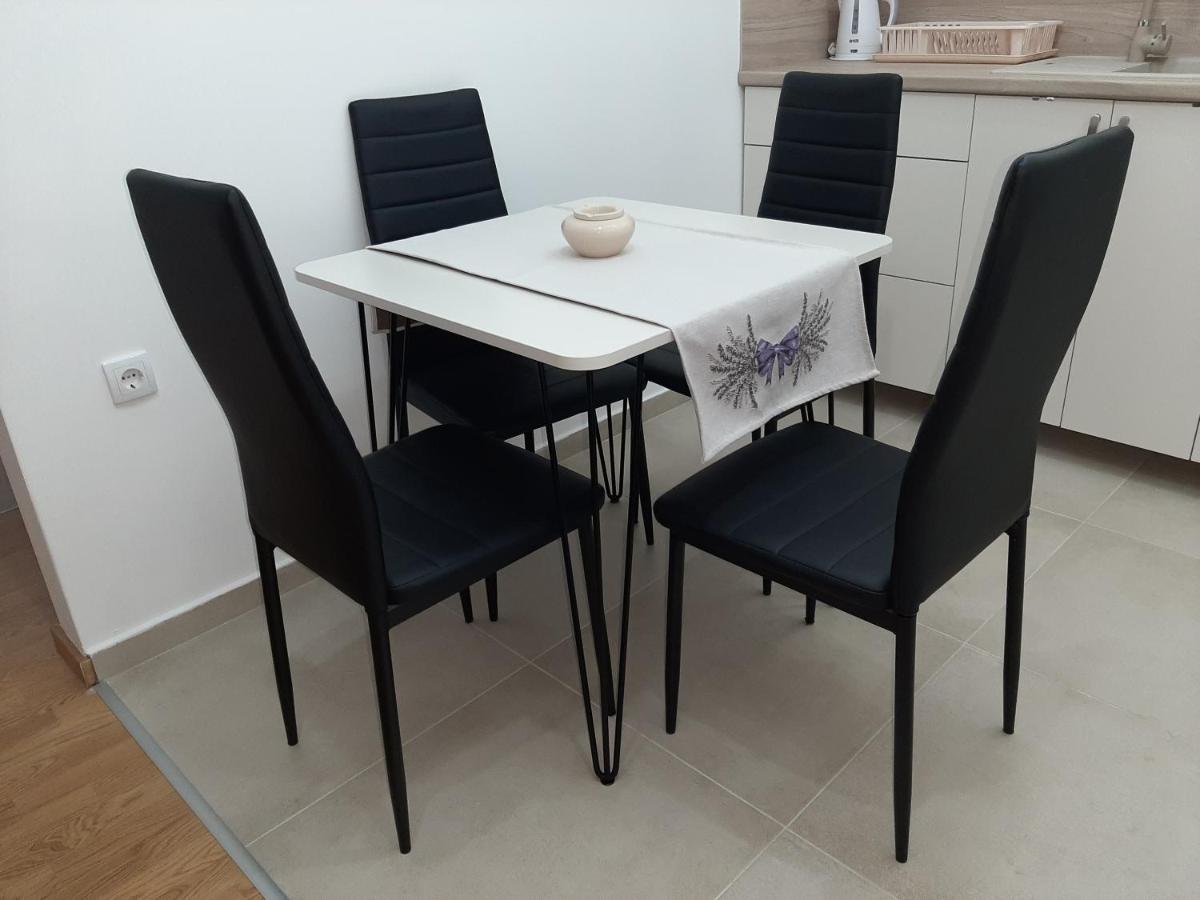 Apartman Viaggio Сремська Митровиця Екстер'єр фото