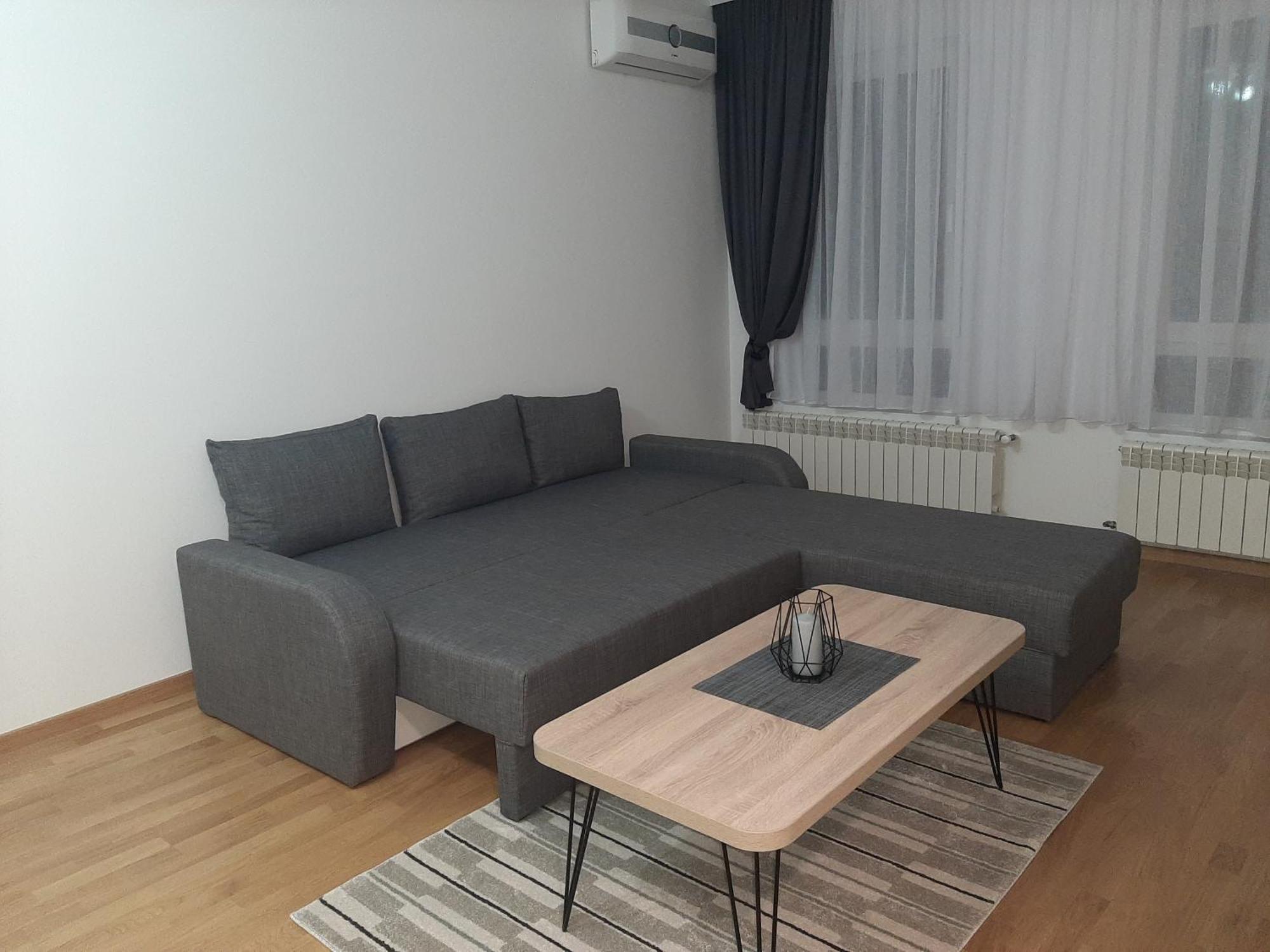 Apartman Viaggio Сремська Митровиця Екстер'єр фото